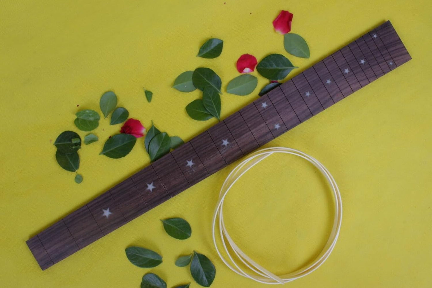 24 Fret Electric Guitar Fingerboard Rosewood Fretboard for Guitar Replacement Parts 25.5 Inch Star Inlay DIY Unfinished (Gtzb-007)