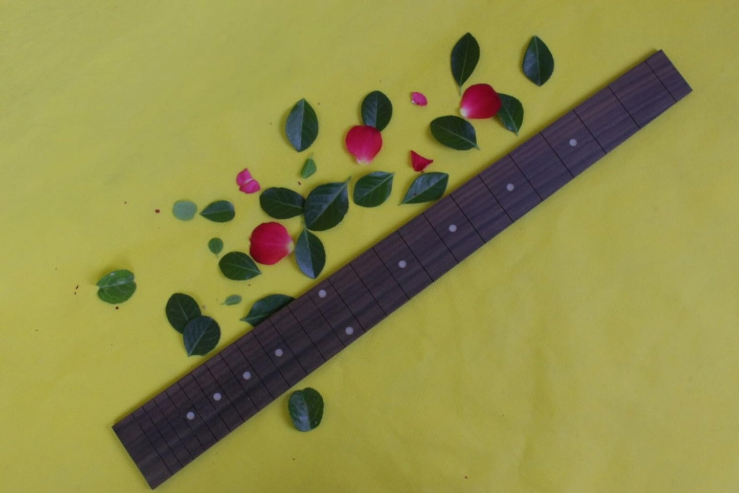 22 Fret Electric Guitar Fingerboard Rosewood Fretboard for Guitar Replacement Parts Dots Inlay (Gtzb-003)