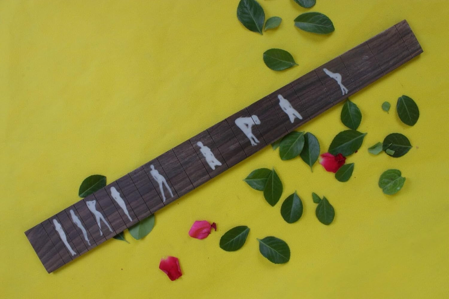 22 Fret Electric Guitar Fingerboard Rosewood Fretboard for Guitar Replacement Parts 25.5 Inch Beautiful Woman Inlay DIY Unfinished (Gtzb-010)