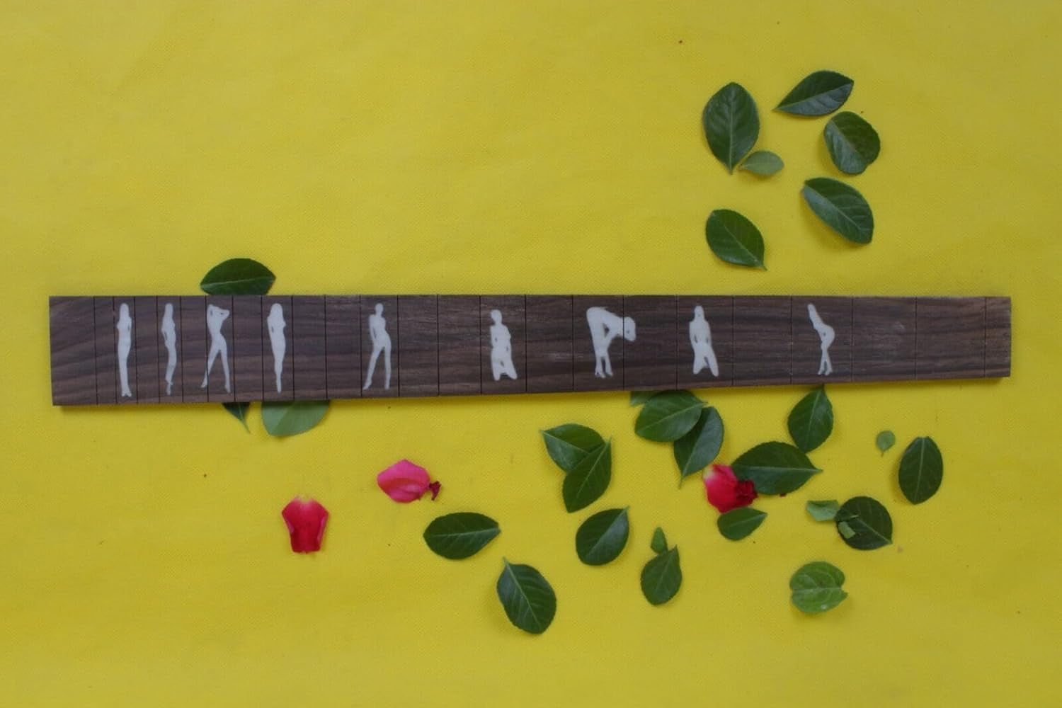 22 Fret Electric Guitar Fingerboard Rosewood Fretboard for Guitar Replacement Parts 25.5 Inch Beautiful Woman Inlay DIY Unfinished (Gtzb-010)