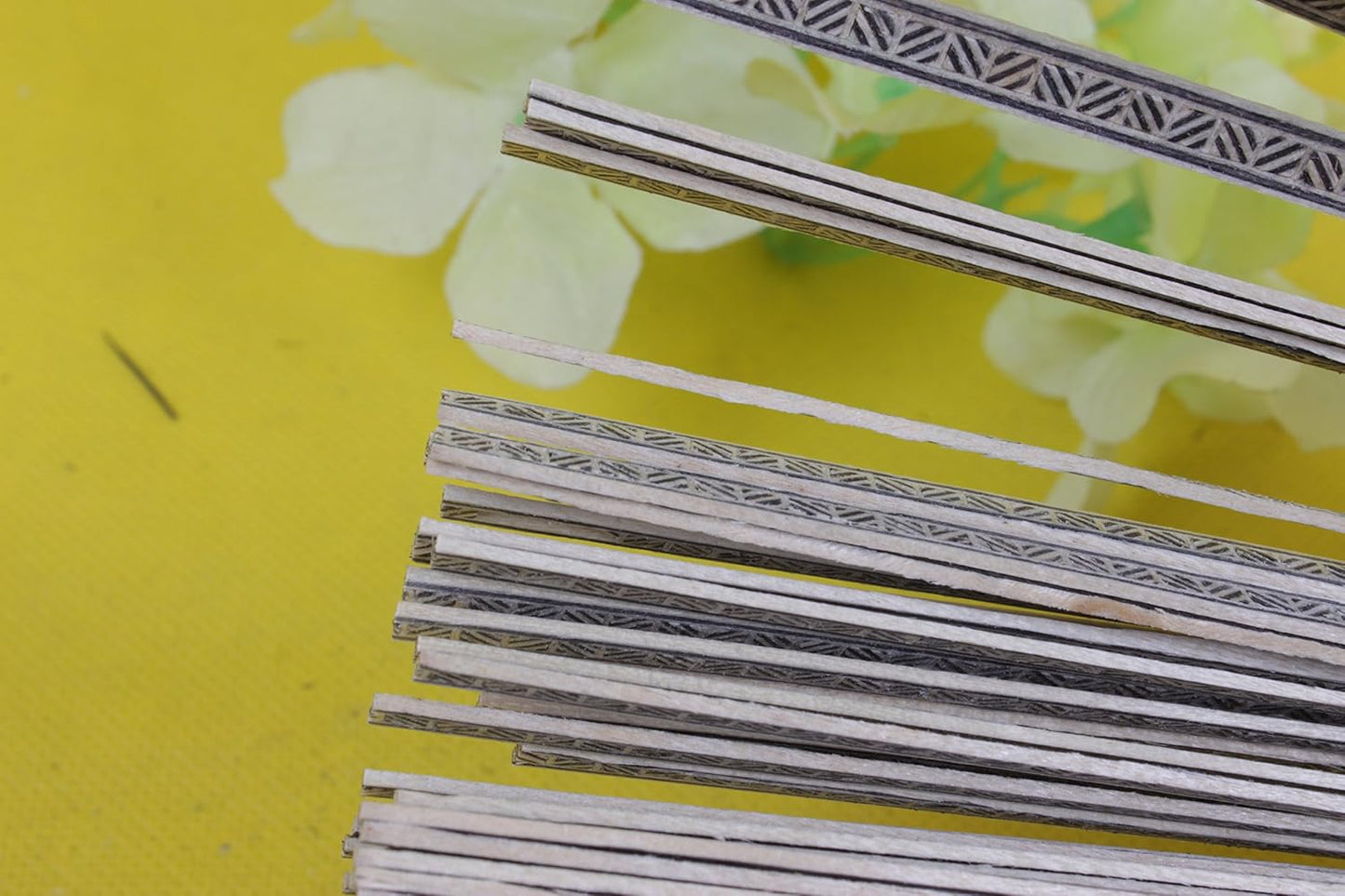 25X Guitar Strip Inlay Guitar Luthier Figured Purfling Guitar Parts Wood Inlay Binding 640X5.5X1.0Mm #61