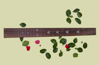24 Fret Electric Guitar Fingerboard Rosewood Fretboard for Guitar Replacement Parts 25.5 Inch Oxhead Inlay DIY Unfinished (648Mm)