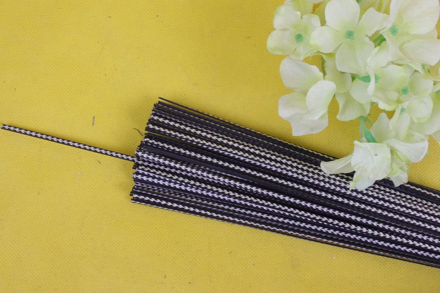 25X Guitar Strip Inlay Guitar LUTHIER FIGURED PURFLING GUITAR Body BINDING Wood 880X3.5X1.5Mm #57