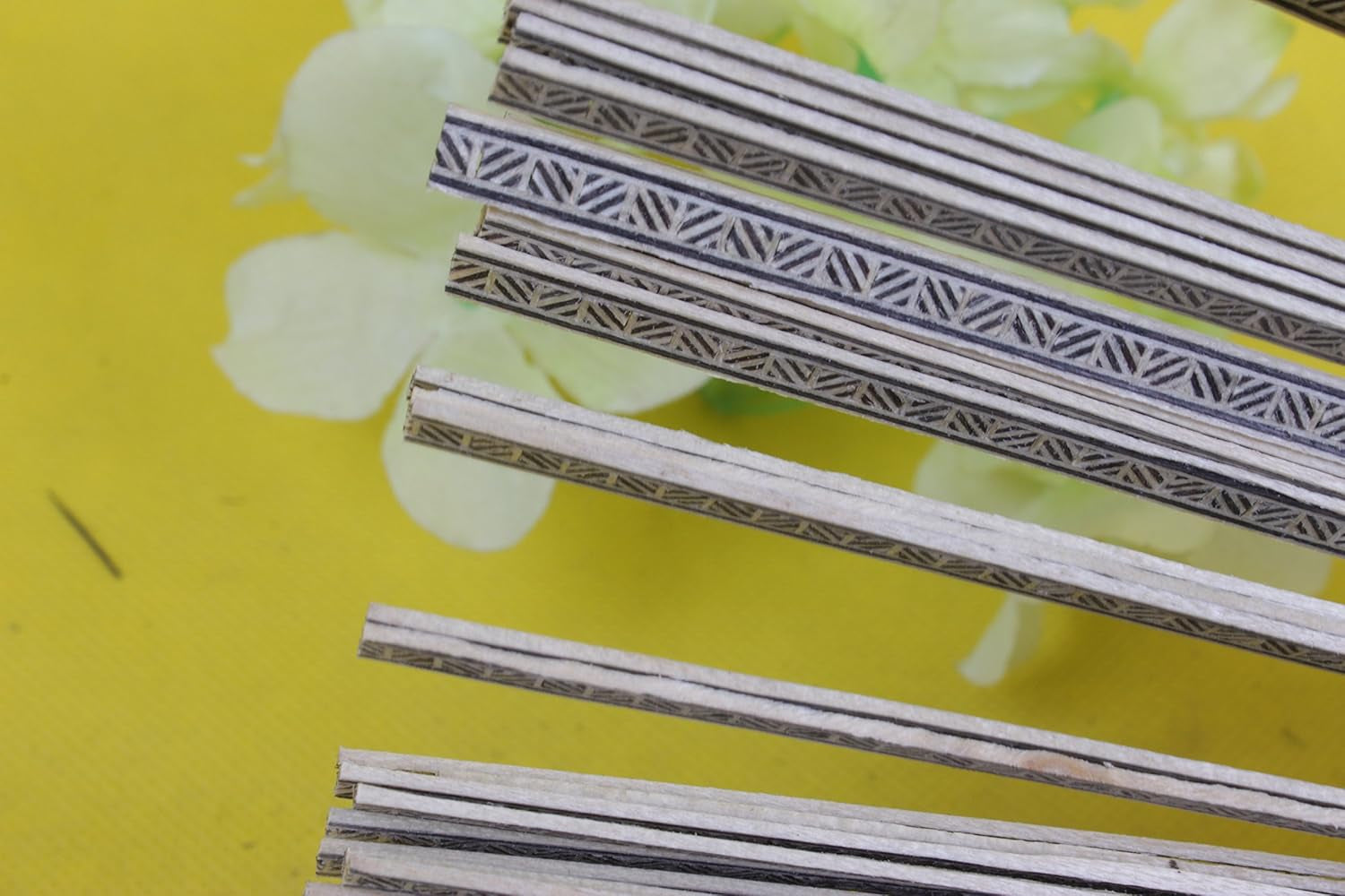 25X Guitar Strip Inlay Guitar Luthier Figured Purfling Guitar Parts Wood Inlay Binding 640X5.5X1.0Mm #61