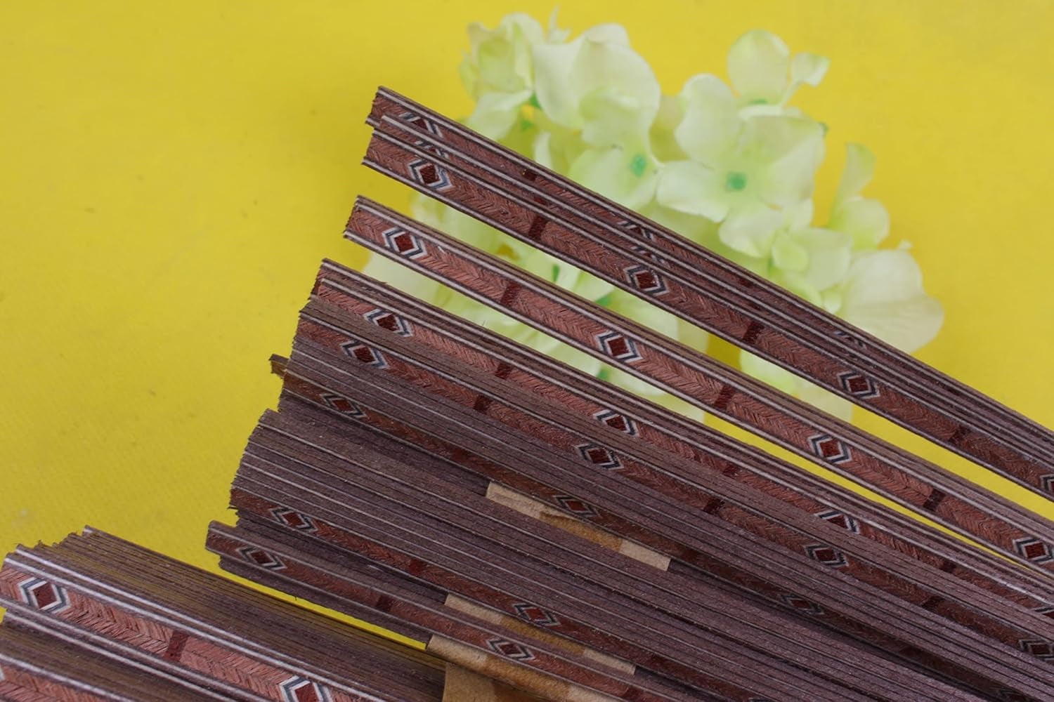 25 Pcs Guitar Strip Inlay Luthier Part Wood Guitar Binding Marquetry Inlay 640X6X1.0Mm