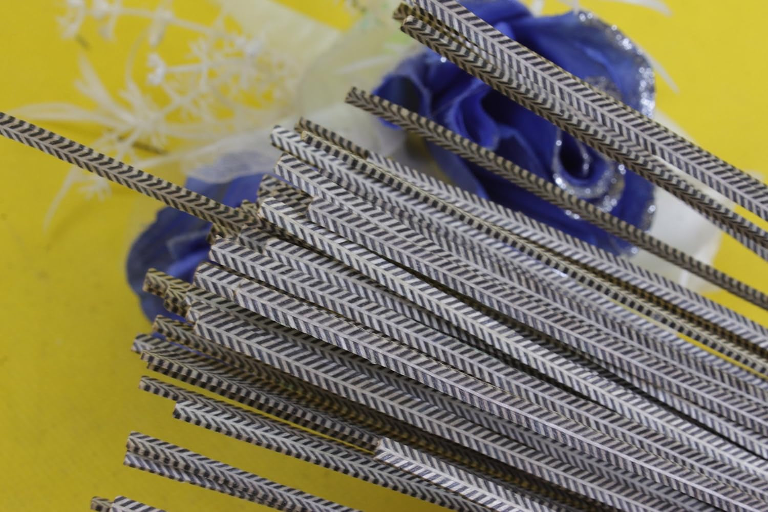 20X Guitar Strip Inlay Guitar Luthier Purfling Guitar Parts Wood Binding Inlay 640X3X1.0Mm #62