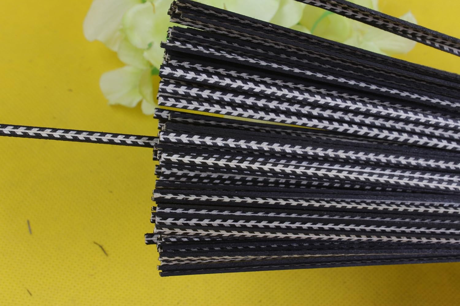 25X Guitar Strip Inlay Guitar LUTHIER FIGURED PURFLING GUITAR Body BINDING Wood 880X3.5X1.5Mm #57